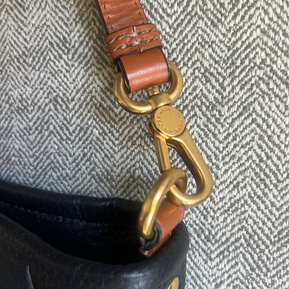Marc By Marc Jacobs Black and Tan Shoulder Bag - Picture 6 of 9